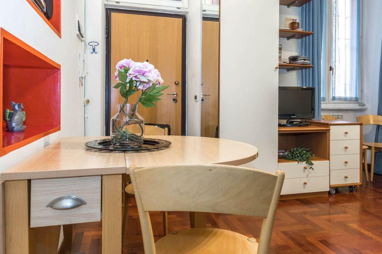 Altido Colorful Studio For 2 Close To Sforzesco Castle Milan Luaran gambar