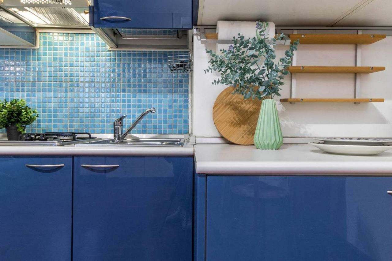 Altido Colorful Studio For 2 Close To Sforzesco Castle Milan Luaran gambar