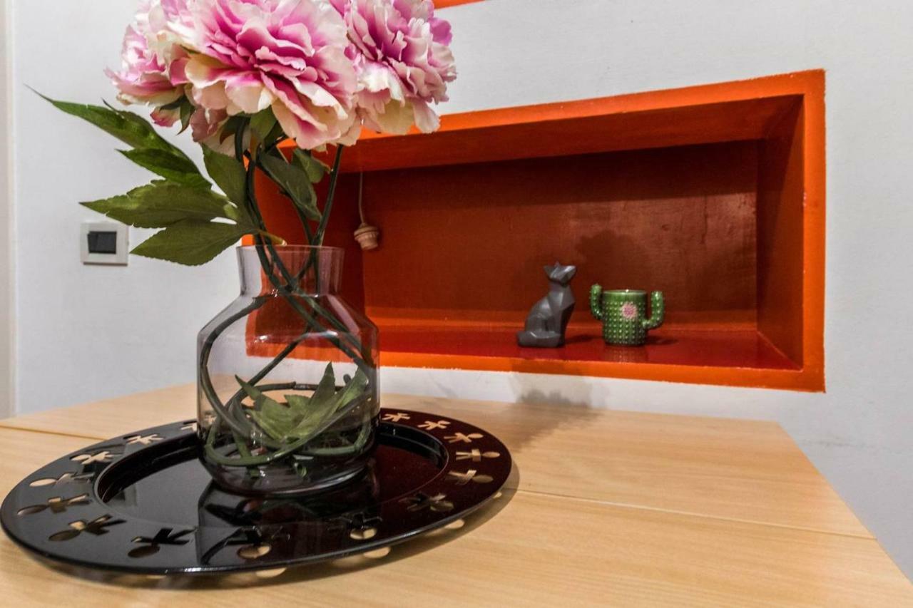 Altido Colorful Studio For 2 Close To Sforzesco Castle Milan Luaran gambar