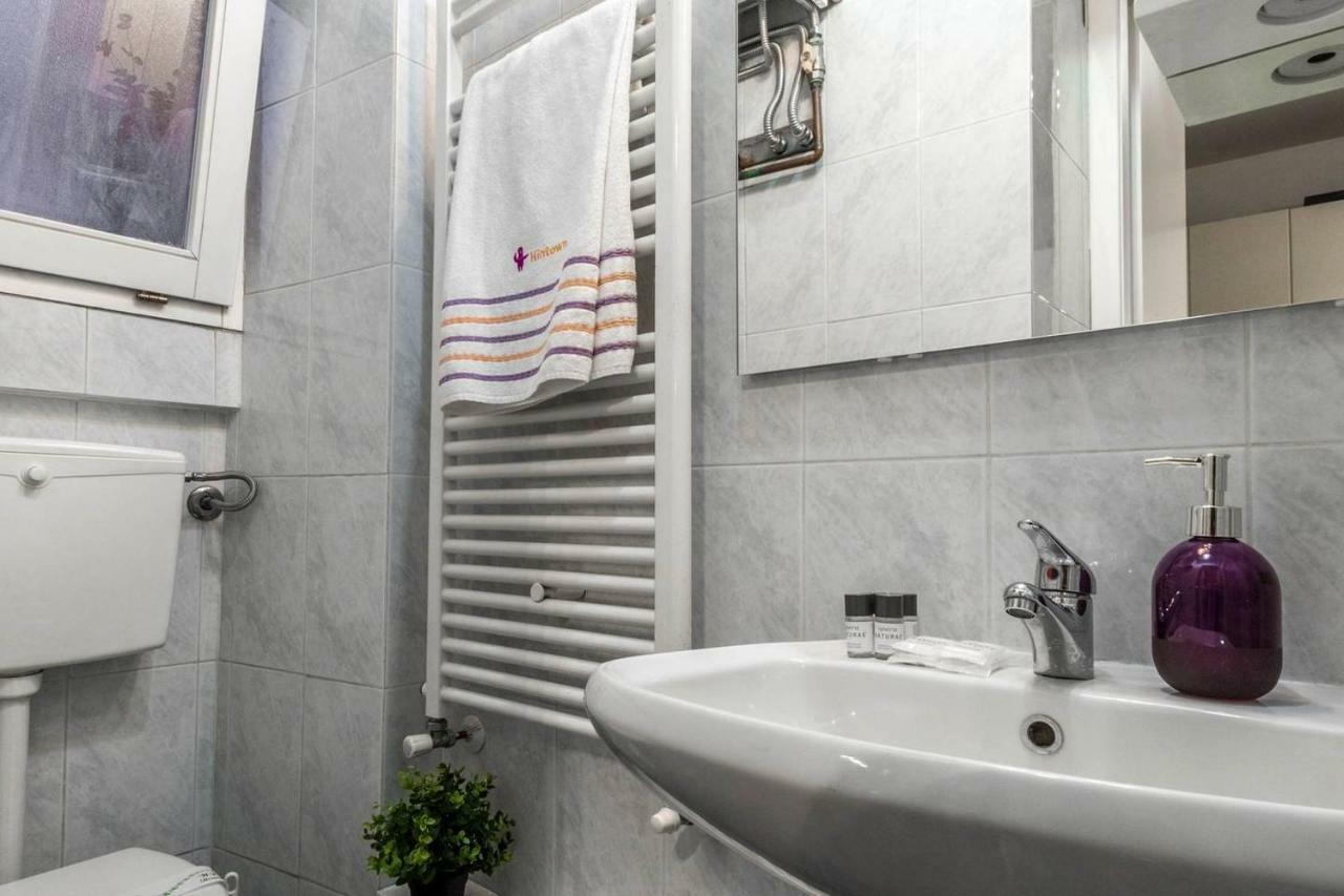 Altido Colorful Studio For 2 Close To Sforzesco Castle Milan Luaran gambar